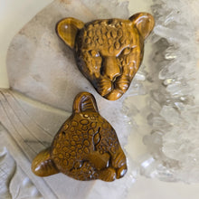 Load image into Gallery viewer, Tiger's Eye Cheetah Heads