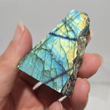 Load image into Gallery viewer, Labradorite Slab