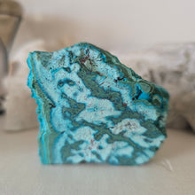 Load image into Gallery viewer, Chrysocolla Malachite