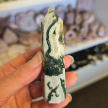Load image into Gallery viewer, Moss Agate Tower
