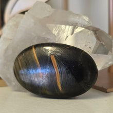 Load image into Gallery viewer, Mara Mamba Tiger's Eye Palmstone