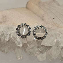 Load image into Gallery viewer, Moonstone Sterling Silver Filigree Stud Ear-ring - Round