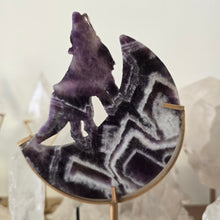 Load image into Gallery viewer, Chevron Amethyst Moon Howling Wolf