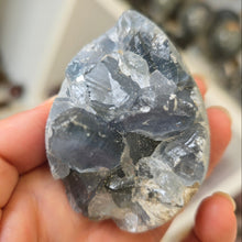 Load image into Gallery viewer, Celestite Cluster Egg