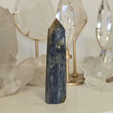 Load image into Gallery viewer, Blue Kyanite Tower