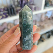 Load image into Gallery viewer, Moss Agate Tower