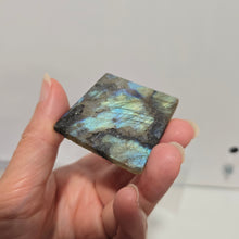 Load image into Gallery viewer, Labradorite Slab
