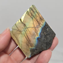 Load image into Gallery viewer, Labradorite Slab