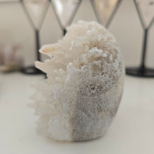 Load image into Gallery viewer, Quartz Cluster Stone Skull