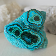 Load image into Gallery viewer, Chrysocolla Malachite