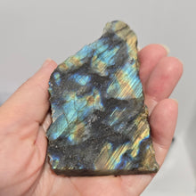 Load image into Gallery viewer, Labradorite Slab