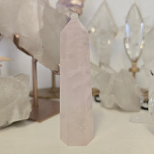 Load image into Gallery viewer, Rose Quartz Tower