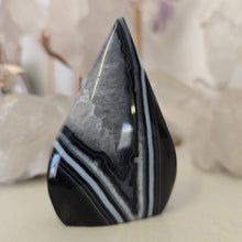 Load image into Gallery viewer, Black Onyx and Quartz Flame