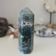 Load image into Gallery viewer, Moss Agate Tower