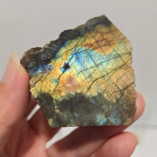 Load image into Gallery viewer, Labradorite Slab
