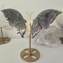 Load image into Gallery viewer, Purple Labradorite Wings