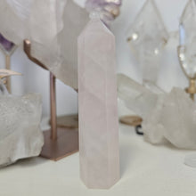 Load image into Gallery viewer, Rose Quartz Tower