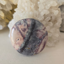 Load image into Gallery viewer, Porcelain Jasper Round Palmstone