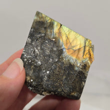 Load image into Gallery viewer, Labradorite Slab