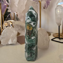 Load image into Gallery viewer, Moss Agate Tower