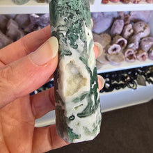 Load image into Gallery viewer, Moss Agate Tower