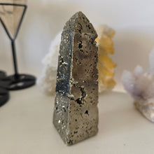 Load image into Gallery viewer, Pyrite Tower