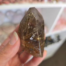 Load image into Gallery viewer, Rutile Quartz Freeform