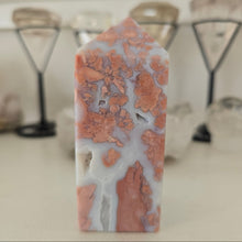 Load image into Gallery viewer, Pink Agate Tower