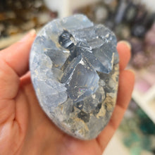 Load image into Gallery viewer, Celestite Cluster Egg