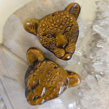 Load image into Gallery viewer, Tiger's Eye Cheetah Heads