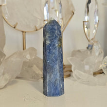 Load image into Gallery viewer, Blue Kyanite Tower