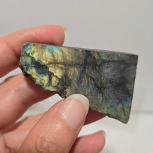 Load image into Gallery viewer, Labradorite Slab