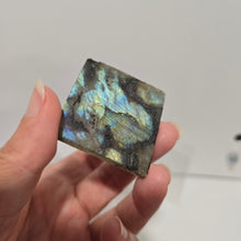 Load image into Gallery viewer, Labradorite Slab