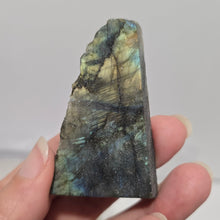 Load image into Gallery viewer, Labradorite Slab