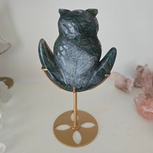 Load image into Gallery viewer, Moss Agate Owl on Moon
