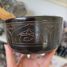 Load image into Gallery viewer, Singing Bowl - Buddha Black - 15 cm