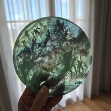Load image into Gallery viewer, Feather Fluorite Spinning Table