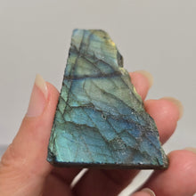 Load image into Gallery viewer, Labradorite Slab