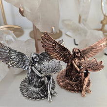 Load image into Gallery viewer, Fairy Sphere Stand