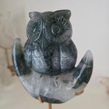 Load image into Gallery viewer, Moss Agate Owl on Moon