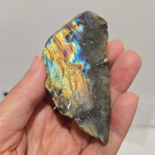 Load image into Gallery viewer, Labradorite Slab