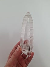 Load image into Gallery viewer, Lemurian Seed Quartz