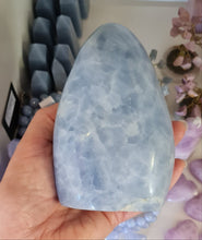 Load image into Gallery viewer, Blue Calcite Freeform