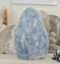 Load image into Gallery viewer, Blue Calcite Freeform
