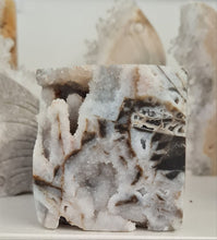 Load image into Gallery viewer, Sphalerite Cube