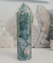 Load image into Gallery viewer, Moss Agate Tower