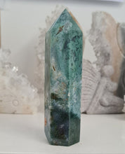 Load image into Gallery viewer, Moss Agate Tower