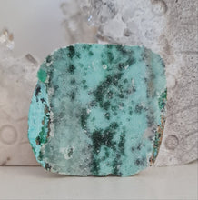 Load image into Gallery viewer, Druzy Chrysocolla with Malachite