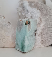 Load image into Gallery viewer, Druzy Chrysocolla
