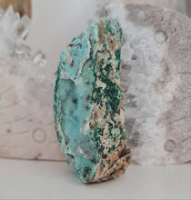 Load image into Gallery viewer, Druzy Chrysocolla